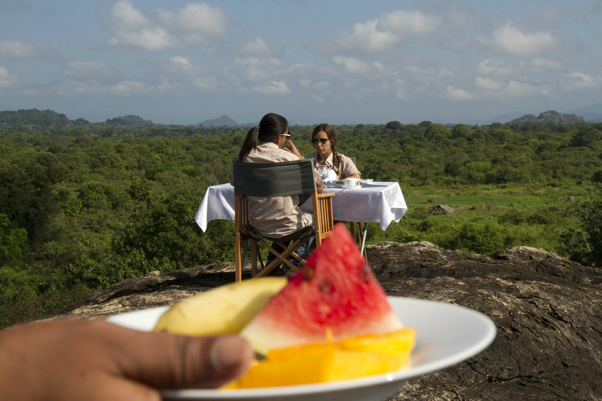 Mahoora Tented Safari Camp Удавалаве Экстерьер фото