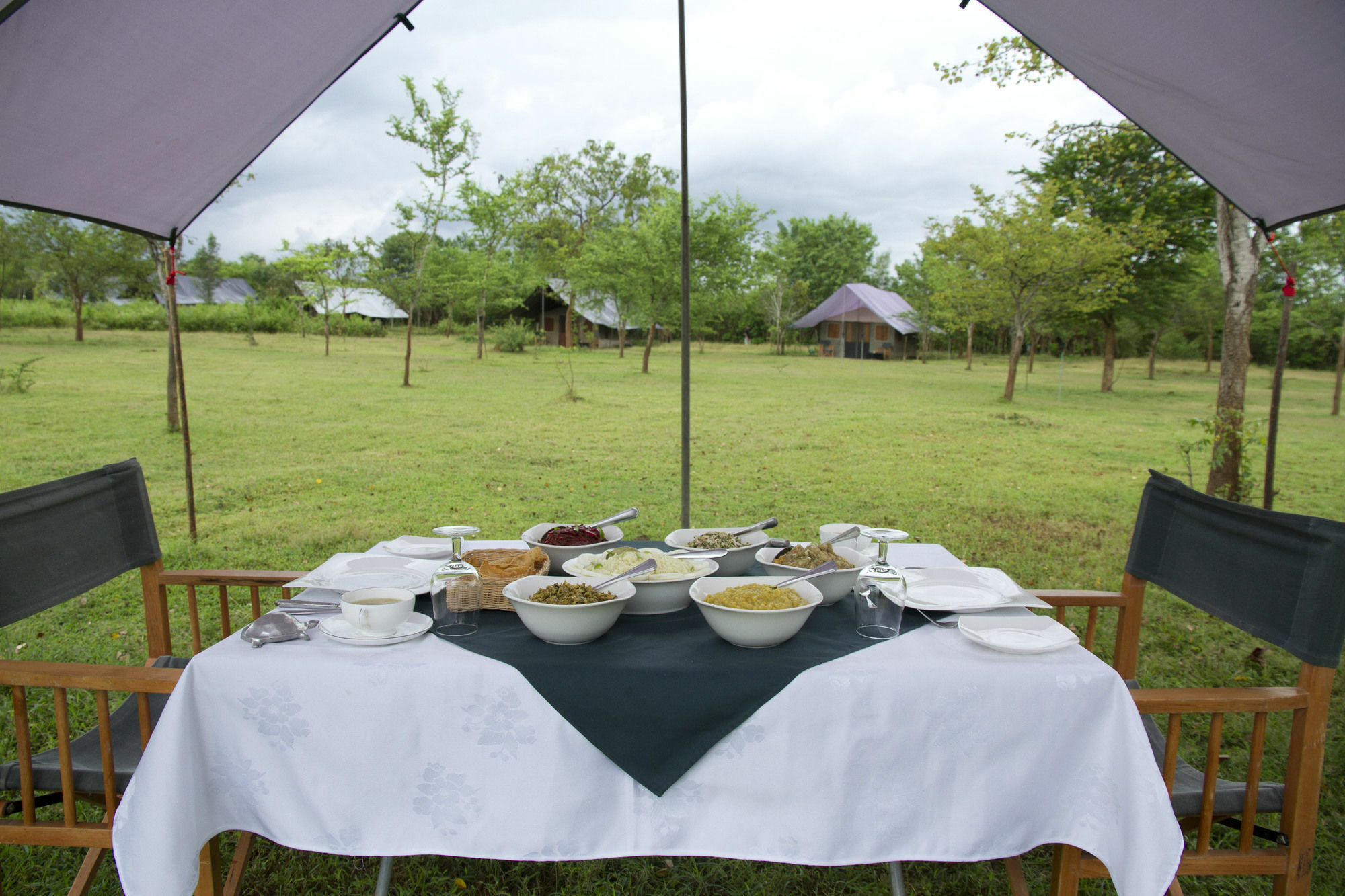 Mahoora Tented Safari Camp Удавалаве Экстерьер фото